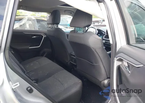 2024 Toyota Rav4 Xle/Xle Premium z USA, uszkodzony, nr VIN 2T3P1RFV8RC433921